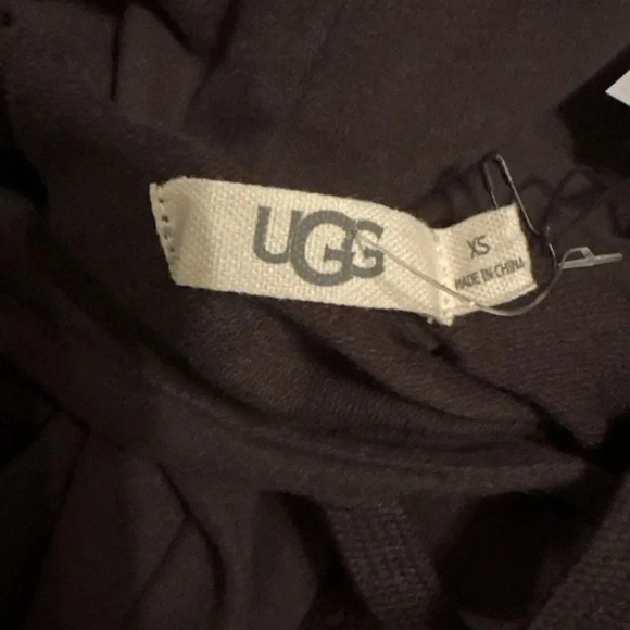 Authentic UGG Women Hoodie Sweatshirt Kyree Micro Terry Black Size: XS Sport - Picture 14 of 14